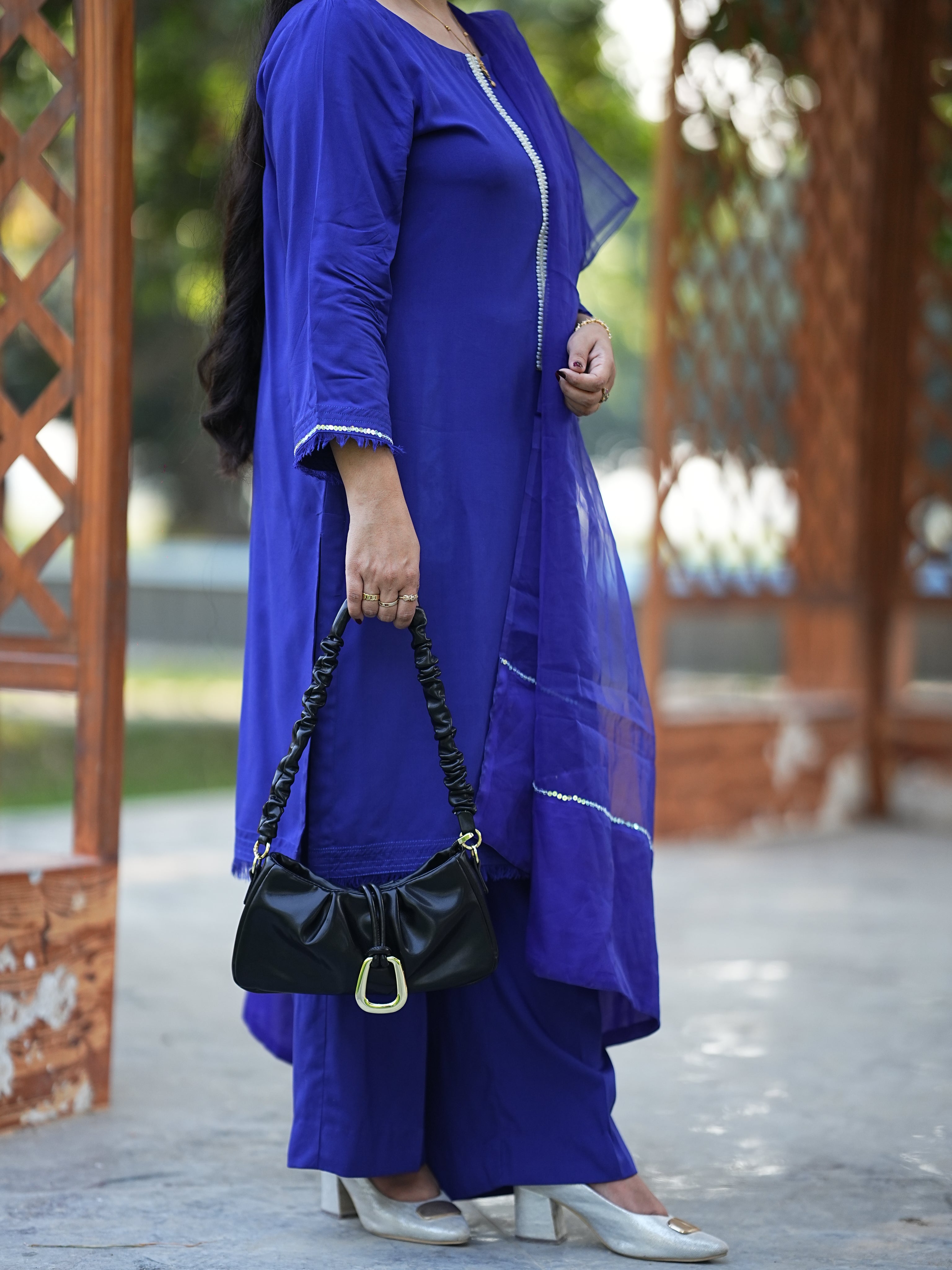 Blue Regal linen suite 3 Piece