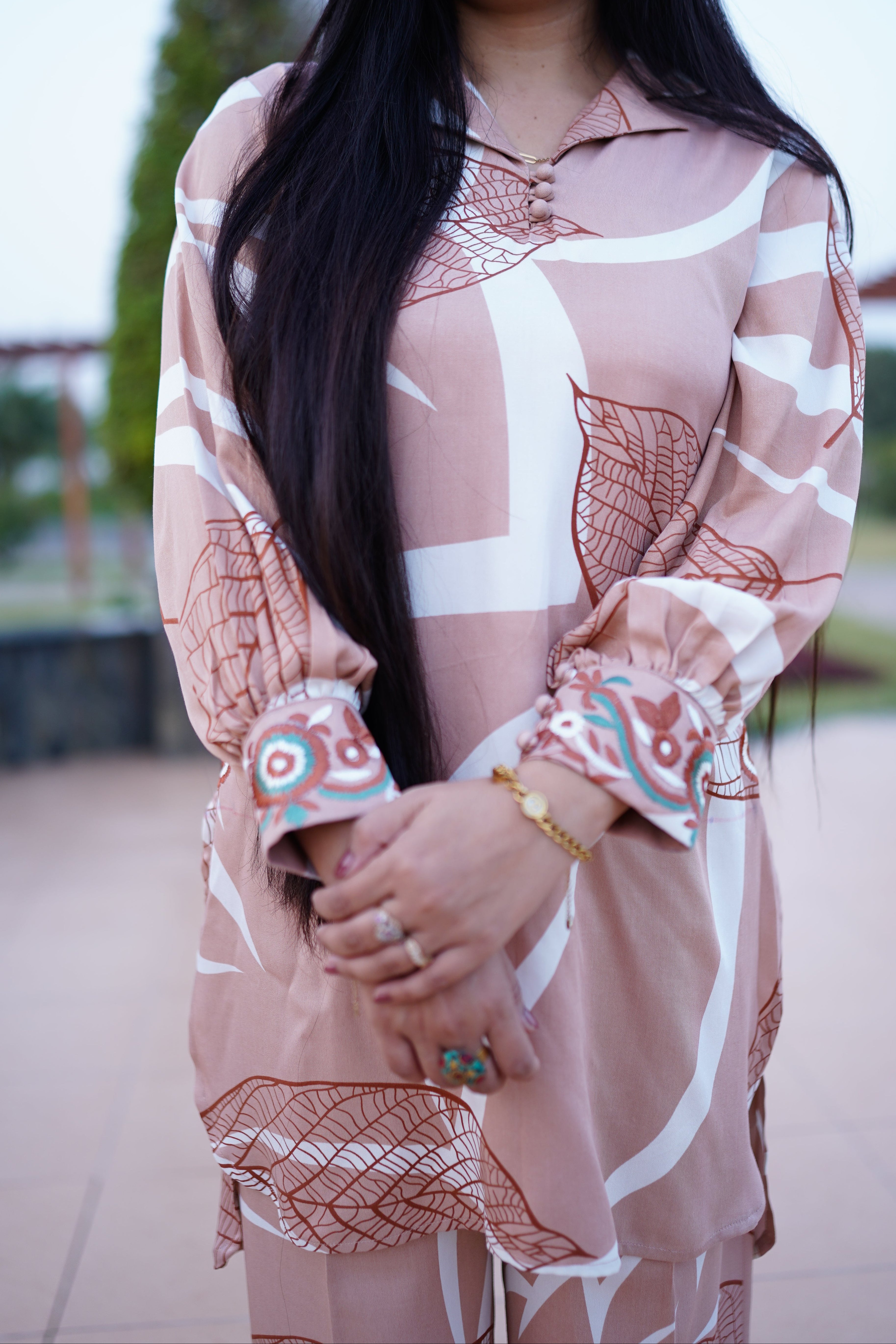 Peach leaf print 2-piece suite